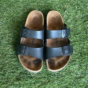 ☀️🩴   Girls Birkenstock Arizona sandals / size 34